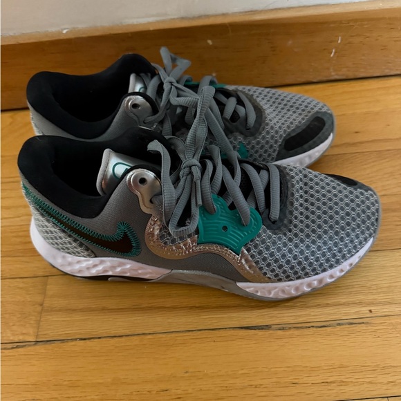 Nike Renew Elevate II “Cool Gray” 9.5 EUC - Picture 5 of 6